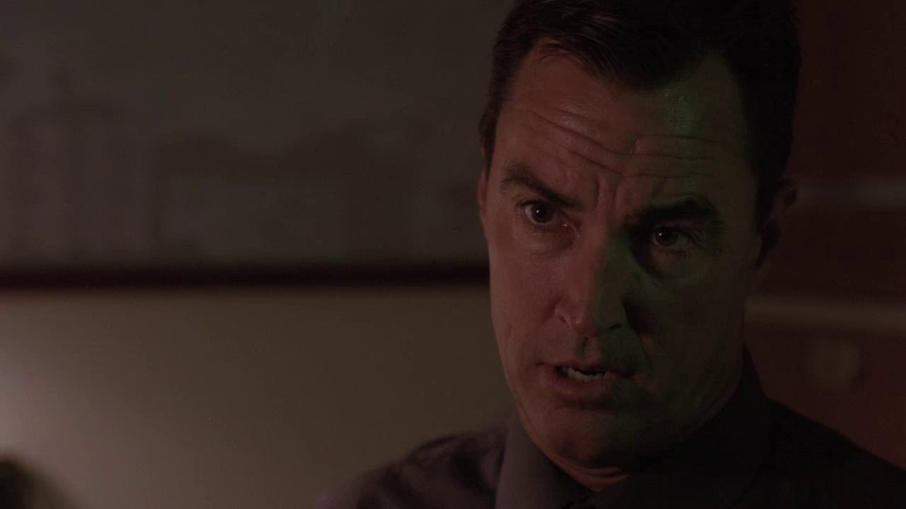 Raging Sharks (2005) WEB-DL Hin + Eng + Tam + Tel 720p AVC AAC 2.0.mkv.0001